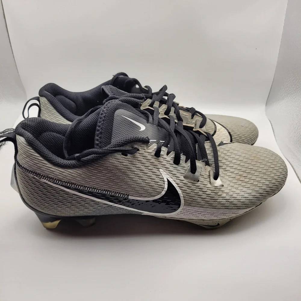 Nike Vapor Edge Pro 360 Grey Black Football Cleats DA5455-002 Mens 9.5